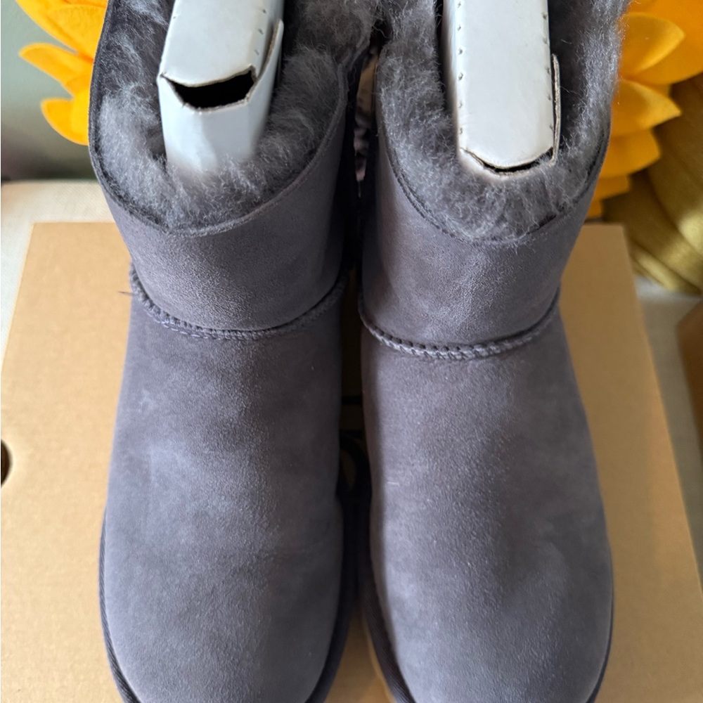 UGG Mini Bailey Bow II Boots in Nightfall - Rare